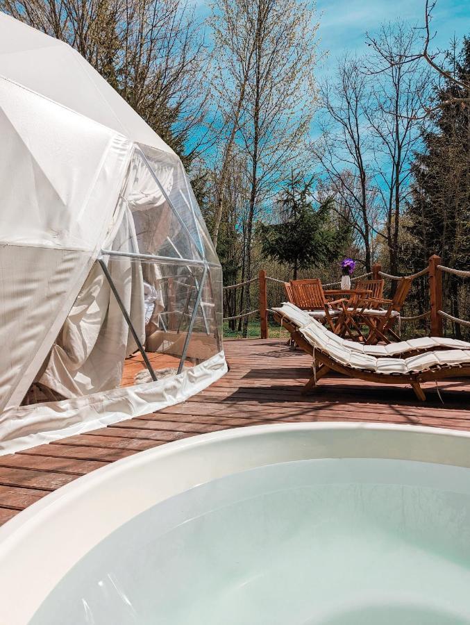 Hotel Medve Dome - Luxury Camping In The Middle Of Nature Vlahita Exterior foto